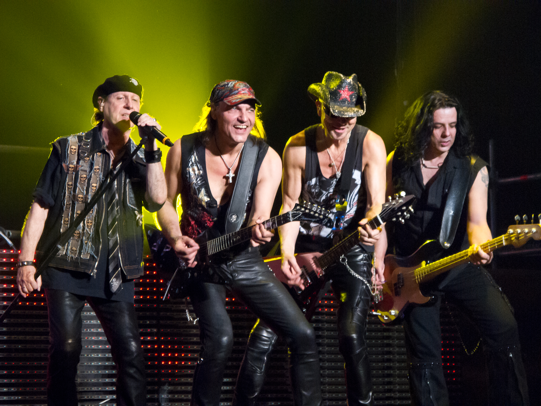 Невзирая на немалый гонорар, Scorpions отказались выступить на боксерском шоу в Севастополе