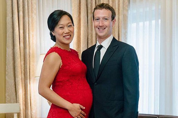 Марк Цукерберг продемонстрировал фотокарточку собственной беременной супруги