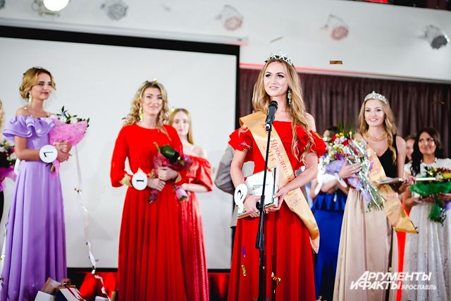 «Мисс-Ярославль 2015»: «Я бы поставила монумент русскому народу» «Мисс-Ярославль 2015»: «Я бы поставила монумент русскому народу»