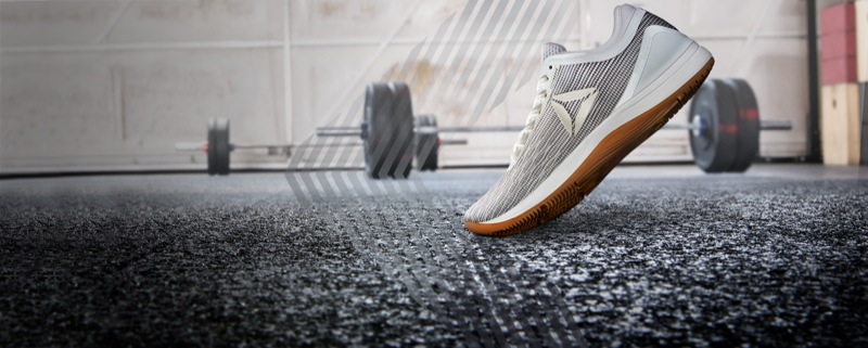 Reebok объявляет о старте продаж Nano 8 Flexweave