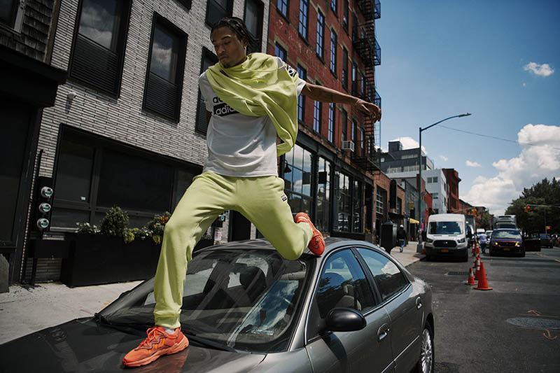 adidas Originals представляет новые расцветки модели OZWEEGO