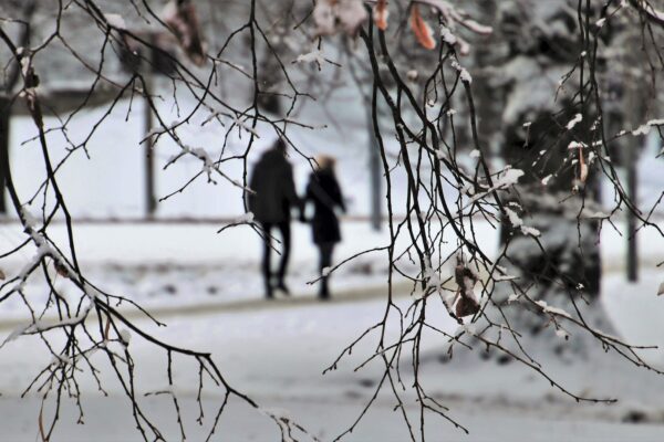 февраль осталось пережить